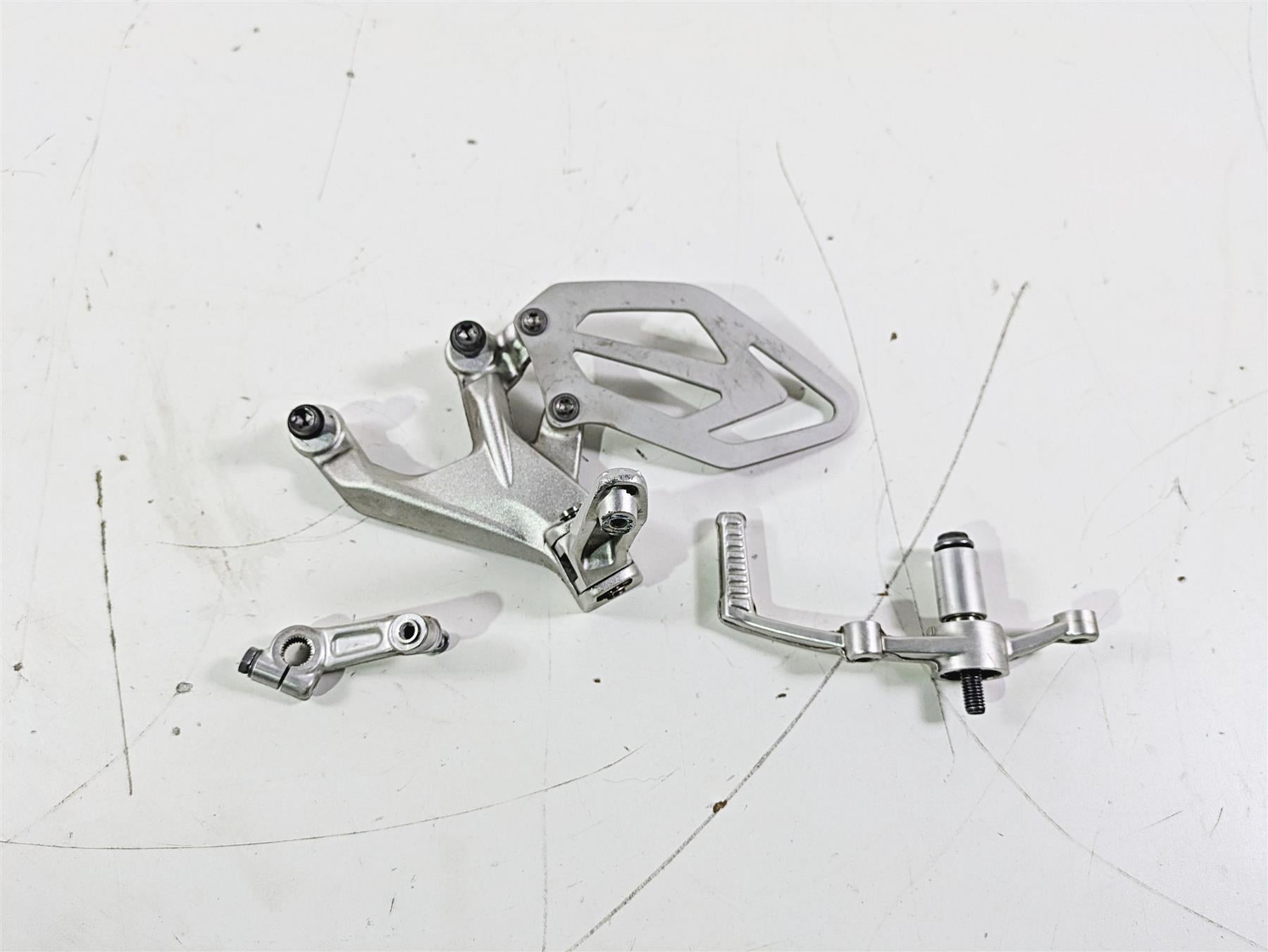 2017 BMW S1000RR K46 Left Foot Peg Set & Shifter Parts 46717728307 {{ shop.shopifyCountryName }} - Mototech271