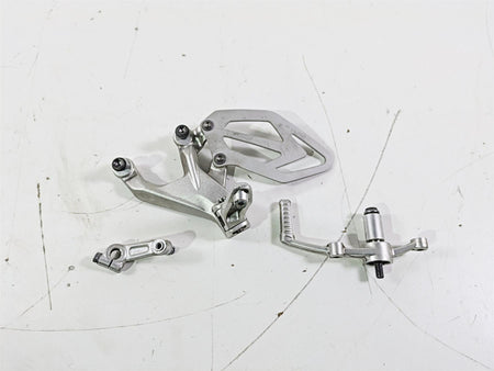 2017 BMW S1000RR K46 Left Foot Peg Set & Shifter Parts 46717728307 {{ shop.shopifyCountryName }} - Mototech271
