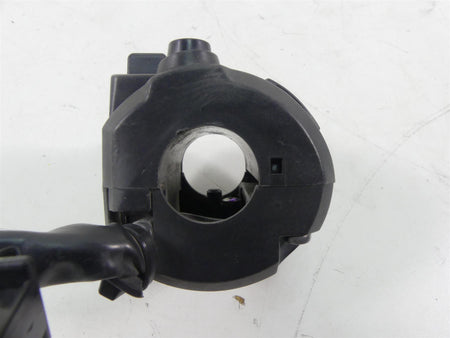 2015 Yamaha MT09 FZ09 Left Hand Blinker Control Switch -Read 1RC-83972-01-00 {{ shop.shopifyCountryName }} - Mototech271
