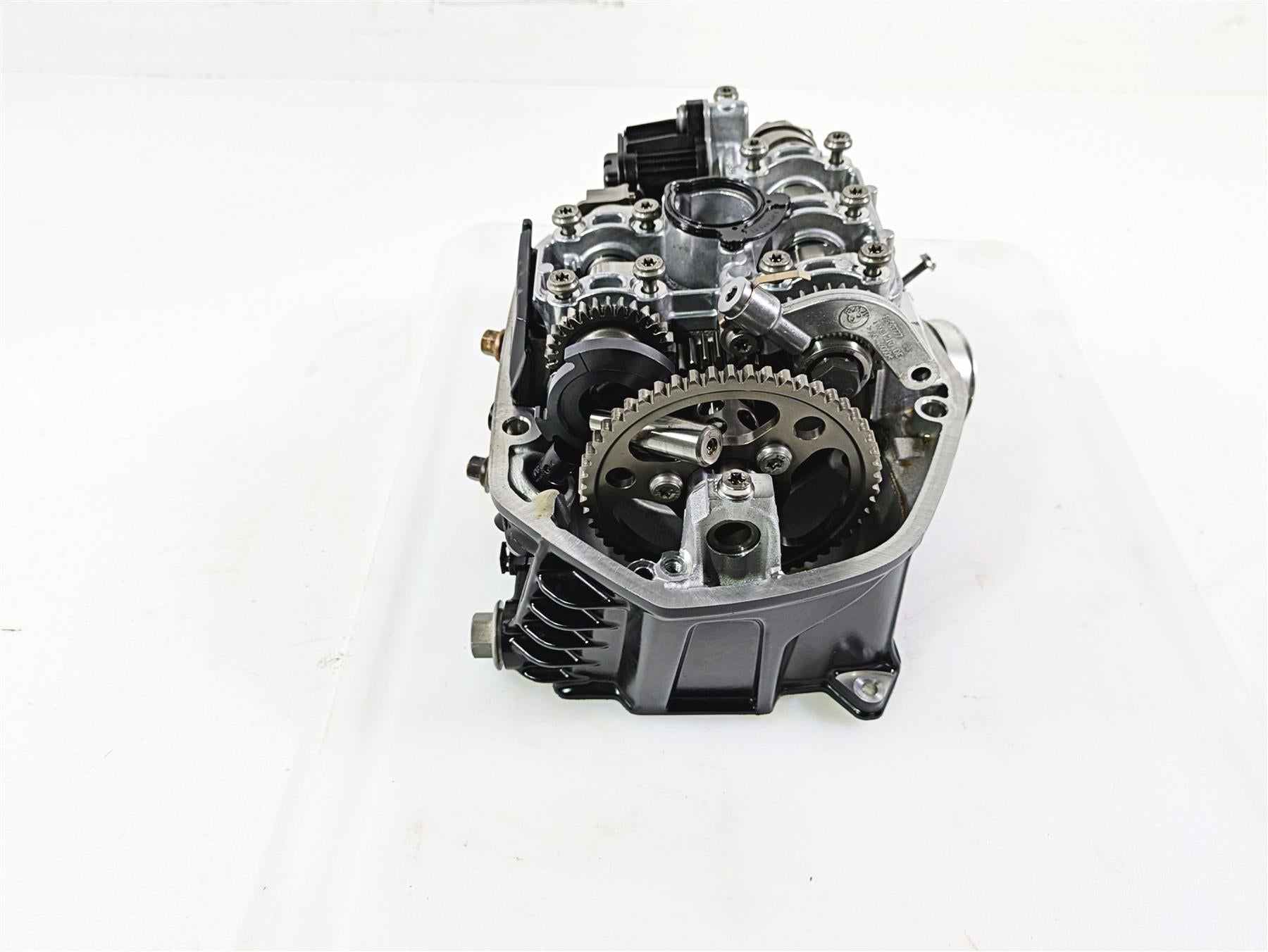 2021 BMW R1250GS K51 Adv Left Cylinderhead Head & Cam Shaft 11128504123 {{ shop.shopifyCountryName }} - Mototech271