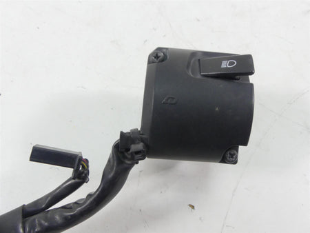 2015 Yamaha MT09 FZ09 Left Hand Blinker Control Switch -Read 1RC-83972-01-00 {{ shop.shopifyCountryName }} - Mototech271
