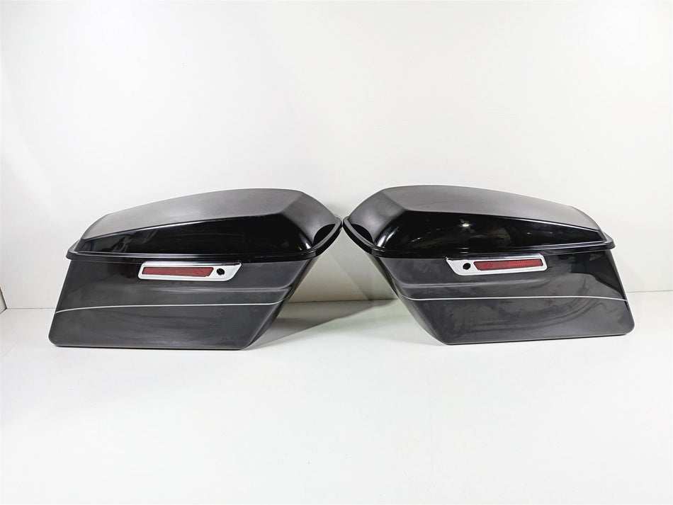 2014 Harley Touring FLHTK Electra Glide  Right Left Saddle Bag Saddlebag 90200412