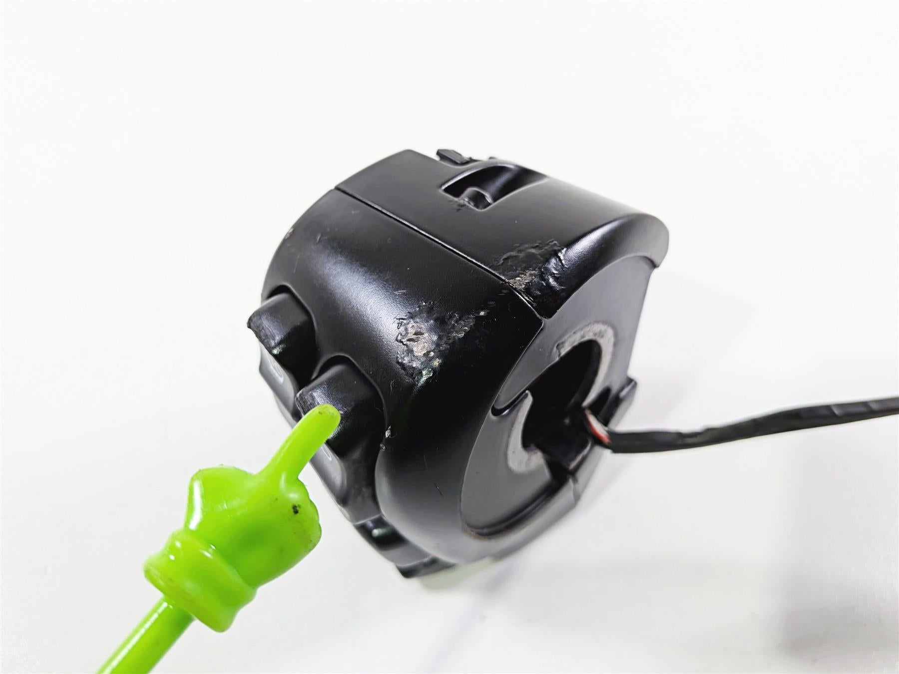 2017 Harley Touring FLHXS Street Glide Left Hand Control Switch Cruise -Read 71500128B {{ shop.shopifyCountryName }} - Mototech271