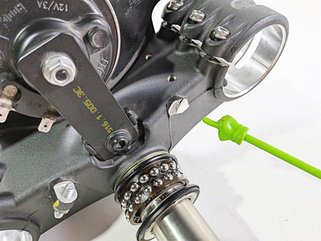 2019 Ducati Panigale V4S V4 S Corse Lower Triple Tree Ohlins -Read 34230691A {{ shop.shopifyCountryName }} - Mototech271