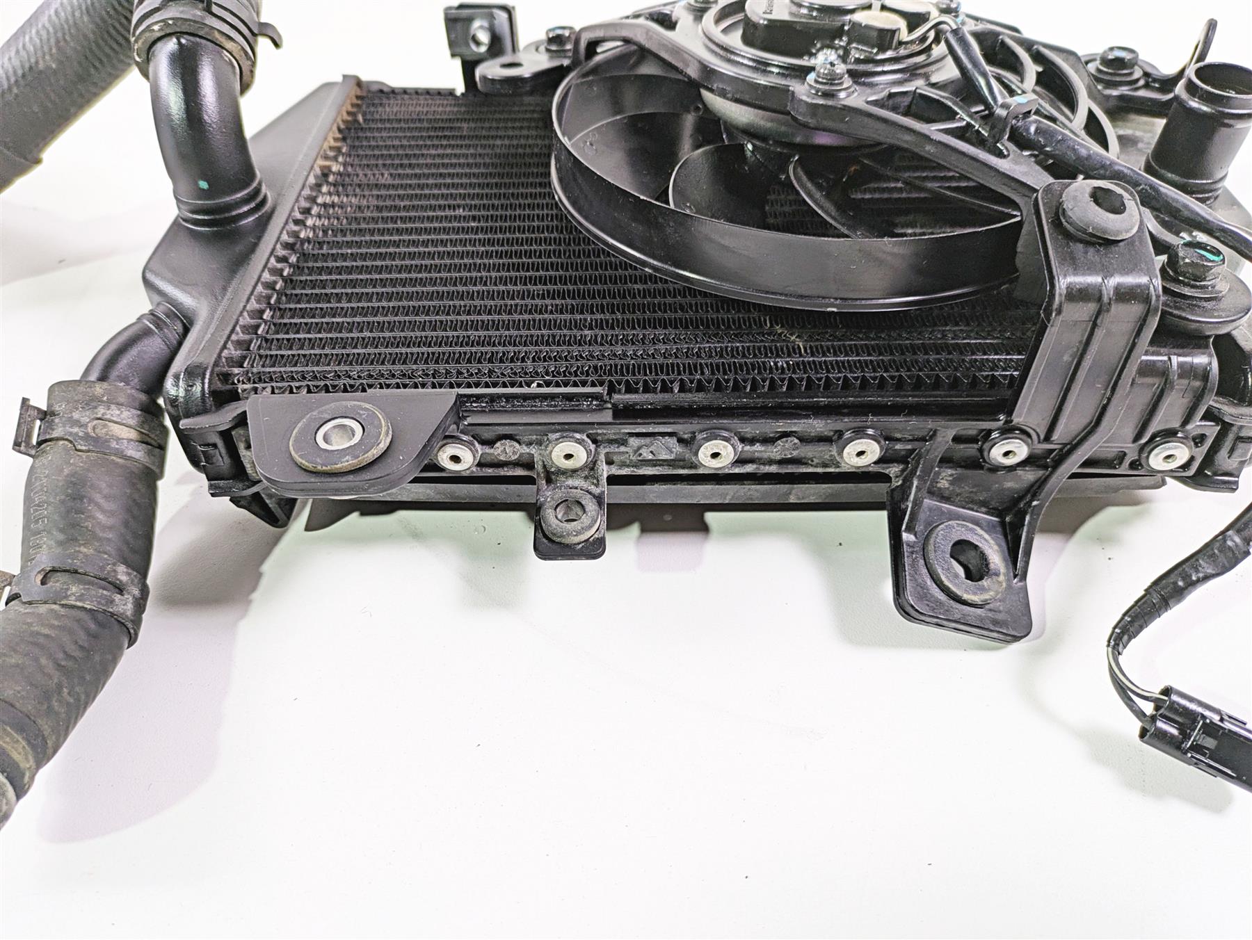 2024 Triumph Tiger 900 GT Left Radiator Fan Reservoir Hoses - Read T2104610 {{ shop.shopifyCountryName }} - Mototech271