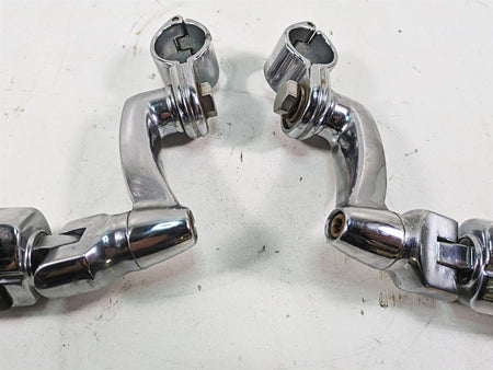 2006 Harley Touring FLHTCUI Electra Glide Highway Footpeg Willi G Skull 50370-04 {{ shop.shopifyCountryName }} - Mototech271