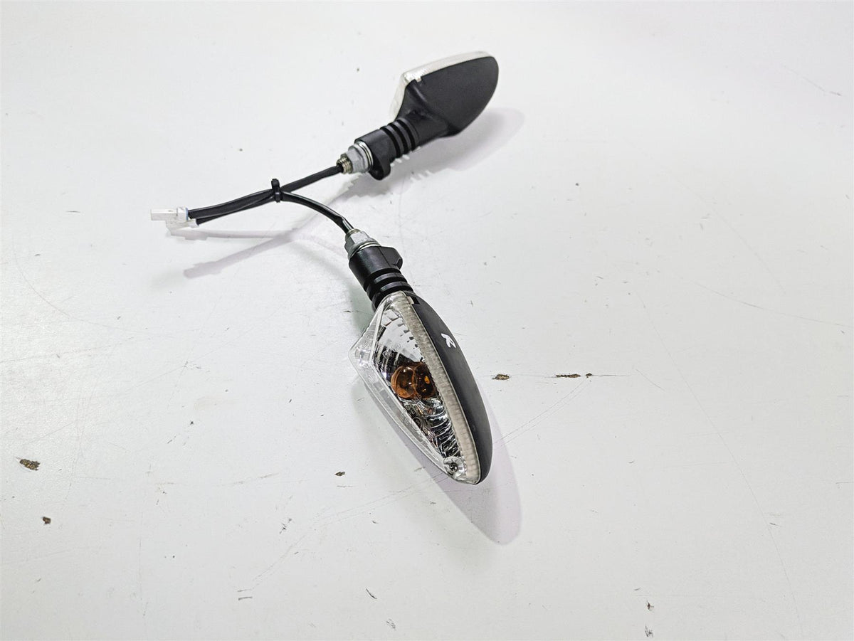 2018 KTM 1290 Super Adv S Rear Blinker Turn Signal Set 60314025000 60314026000 {{ shop.shopifyCountryName }} - Mototech271