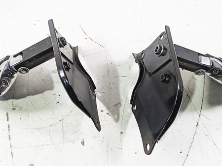2002 Honda GL1500 CD Valkyrie Deluxe Rear Passenger Footpeg Set 50815-MZ0-000 {{ shop.shopifyCountryName }} - Mototech271