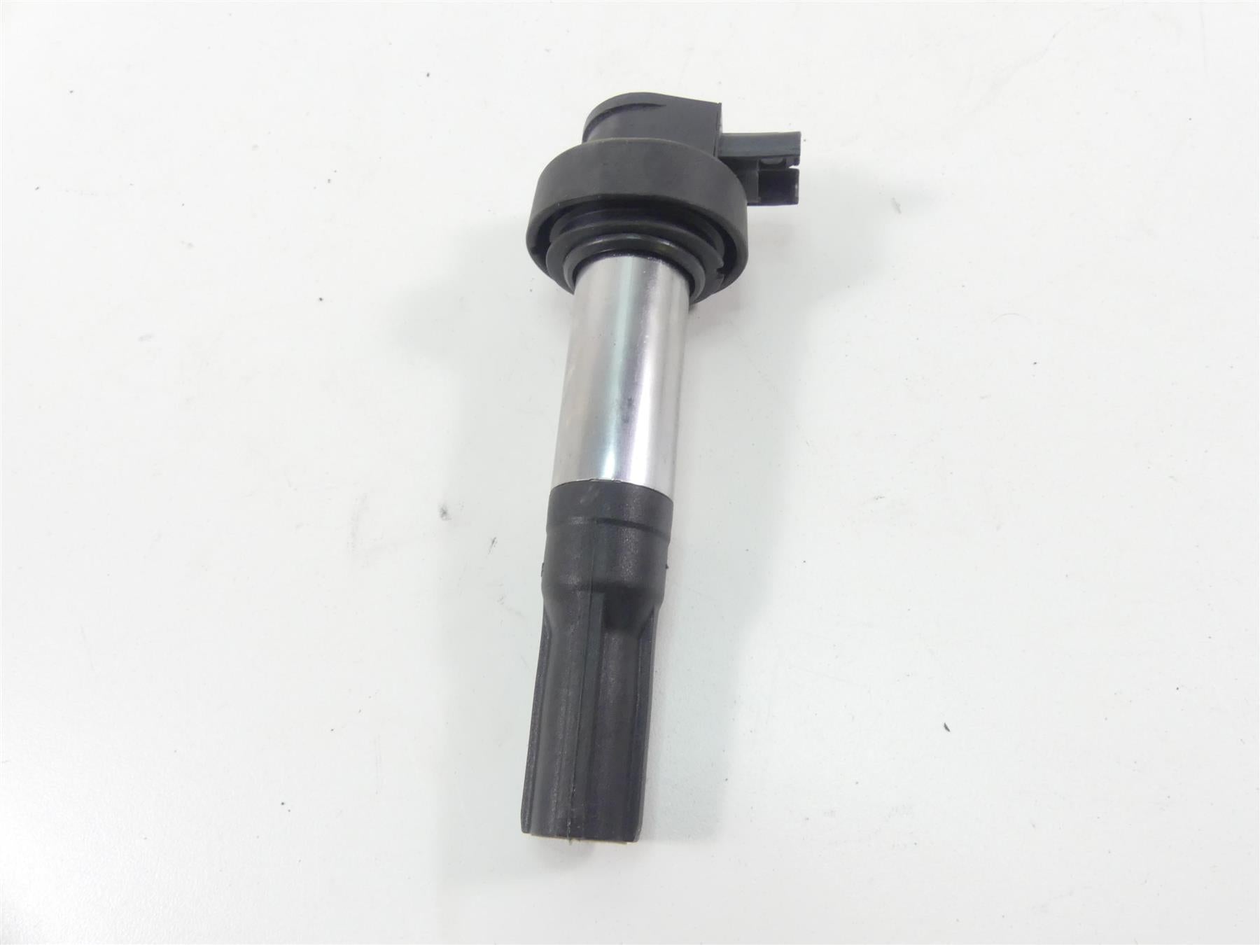 2016 BMW S1000XR K49 Eldor Ignition Stick Coil 12138523972 {{ shop.shopifyCountryName }} - Mototech271