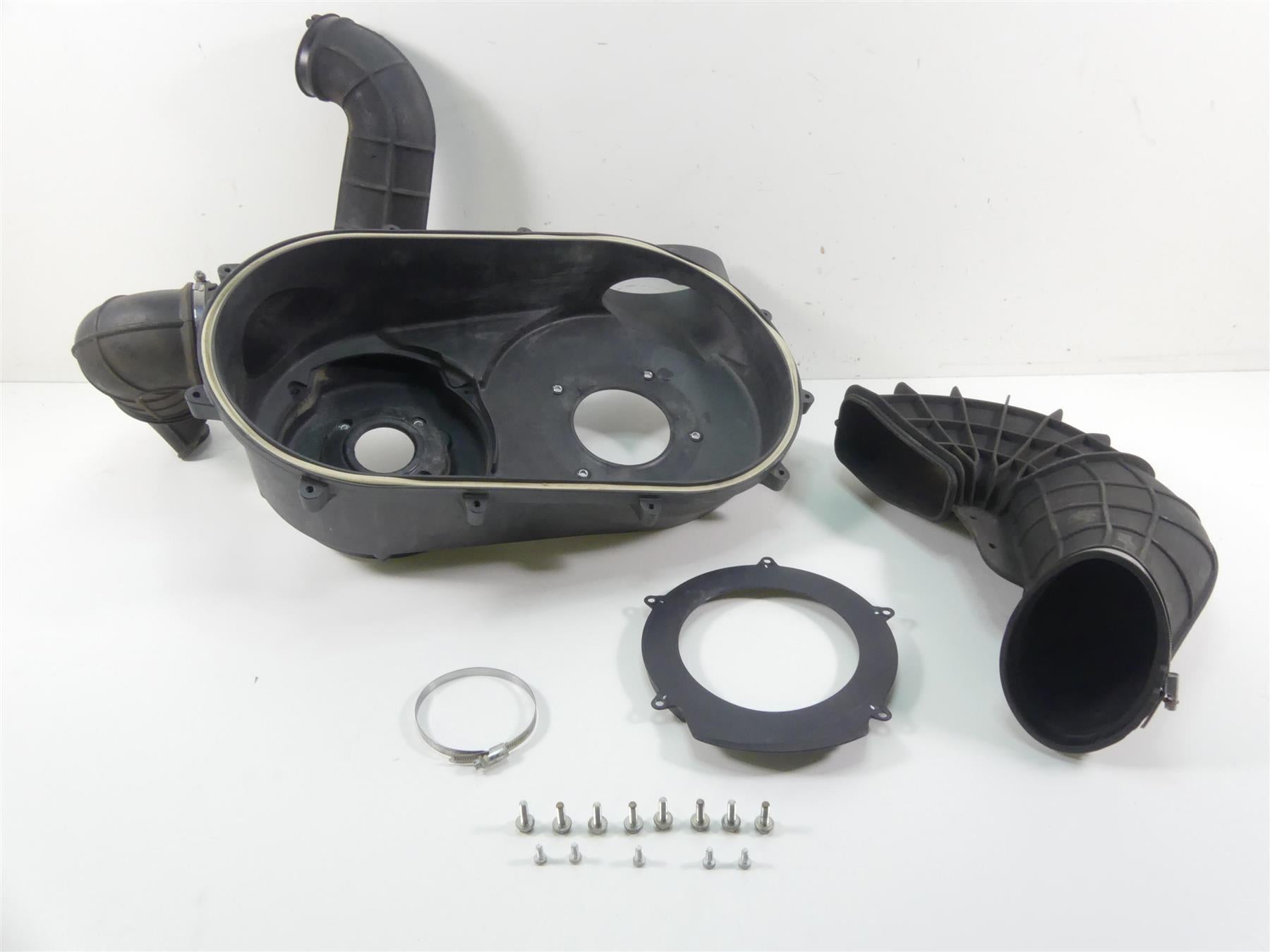 2018 Can Am Maverick X3 Turbo STD Inner Primary Drive Clutch Cover Set 420212605 {{ shop.shopifyCountryName }} - Mototech271