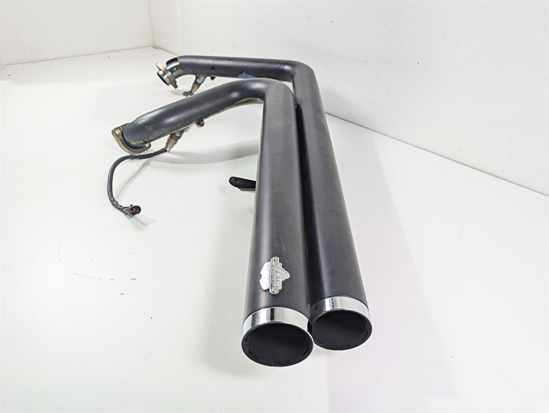 2009 Harley FXDC Dyna Super Glide Vance Hines Big Shots Exhaust System 47938 {{ shop.shopifyCountryName }} - Mototech271