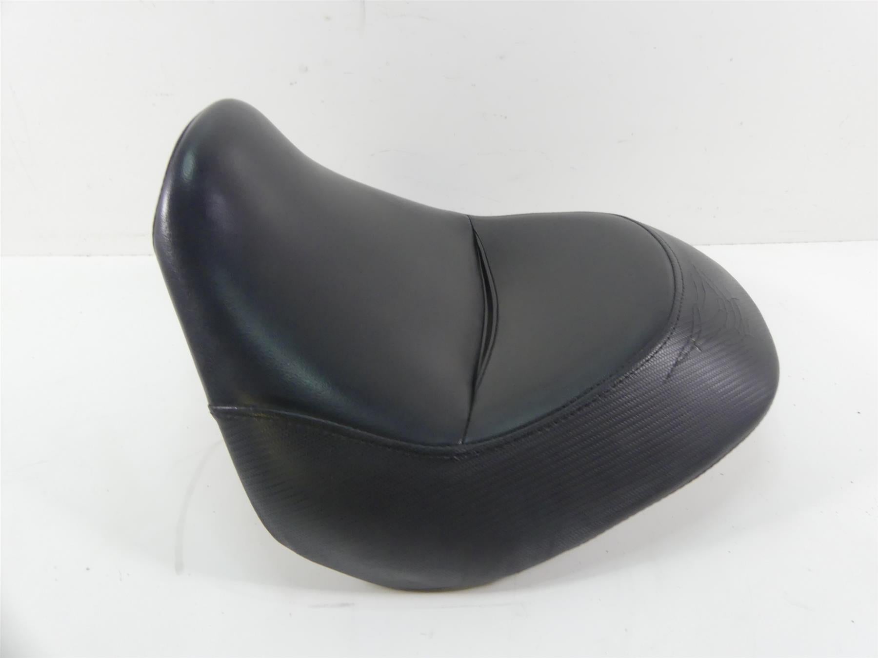 2007 Suzuki M109R VZR1800 Boulevard Front Seat Saddle -Read 45100-48G11-EGZ