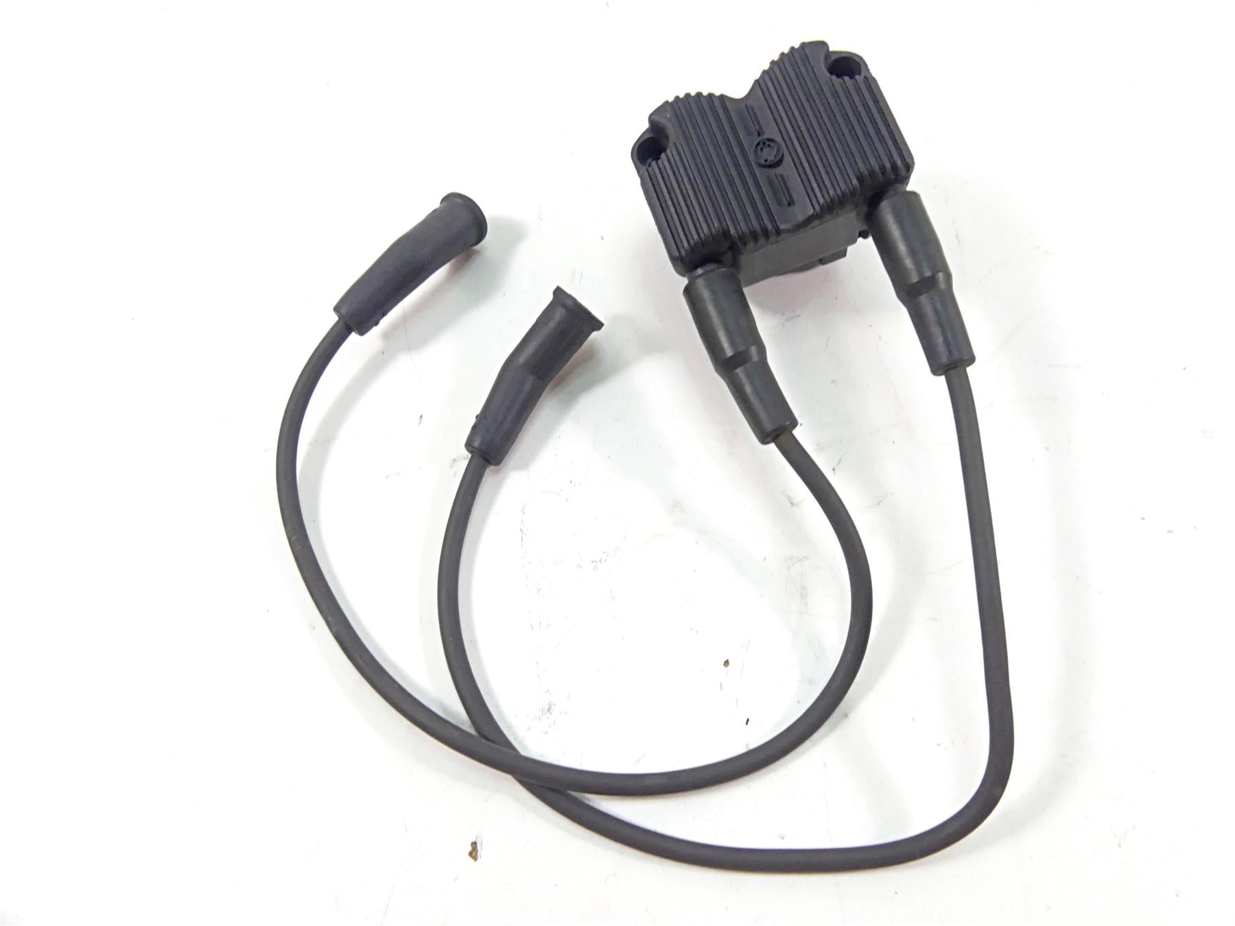 2007 Harley Touring FLHRSE CVO Road King Ignition Coil Wires Plugs Set 31743-01 {{ shop.shopifyCountryName }} - Mototech271