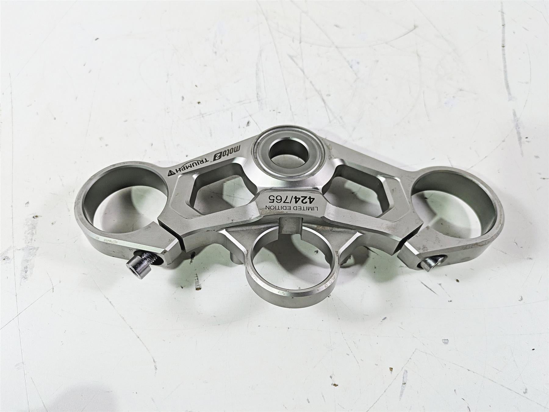2020 Triumph Daytona 765 Moto2 Upper Triple Tree LIMITED # 424 50mm T2049790 {{ shop.shopifyCountryName }} - Mototech271