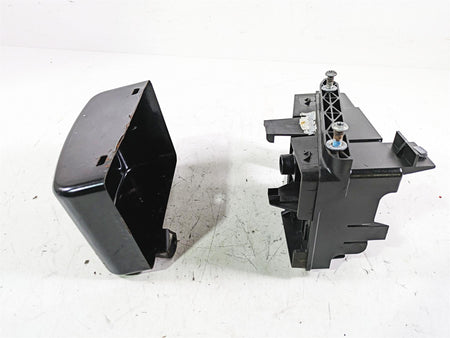 2013 Harley FXDWG Dyna Wide Glide Electrical Tray Stay & Cover 70367-12 66361-12 {{ shop.shopifyCountryName }} - Mototech271