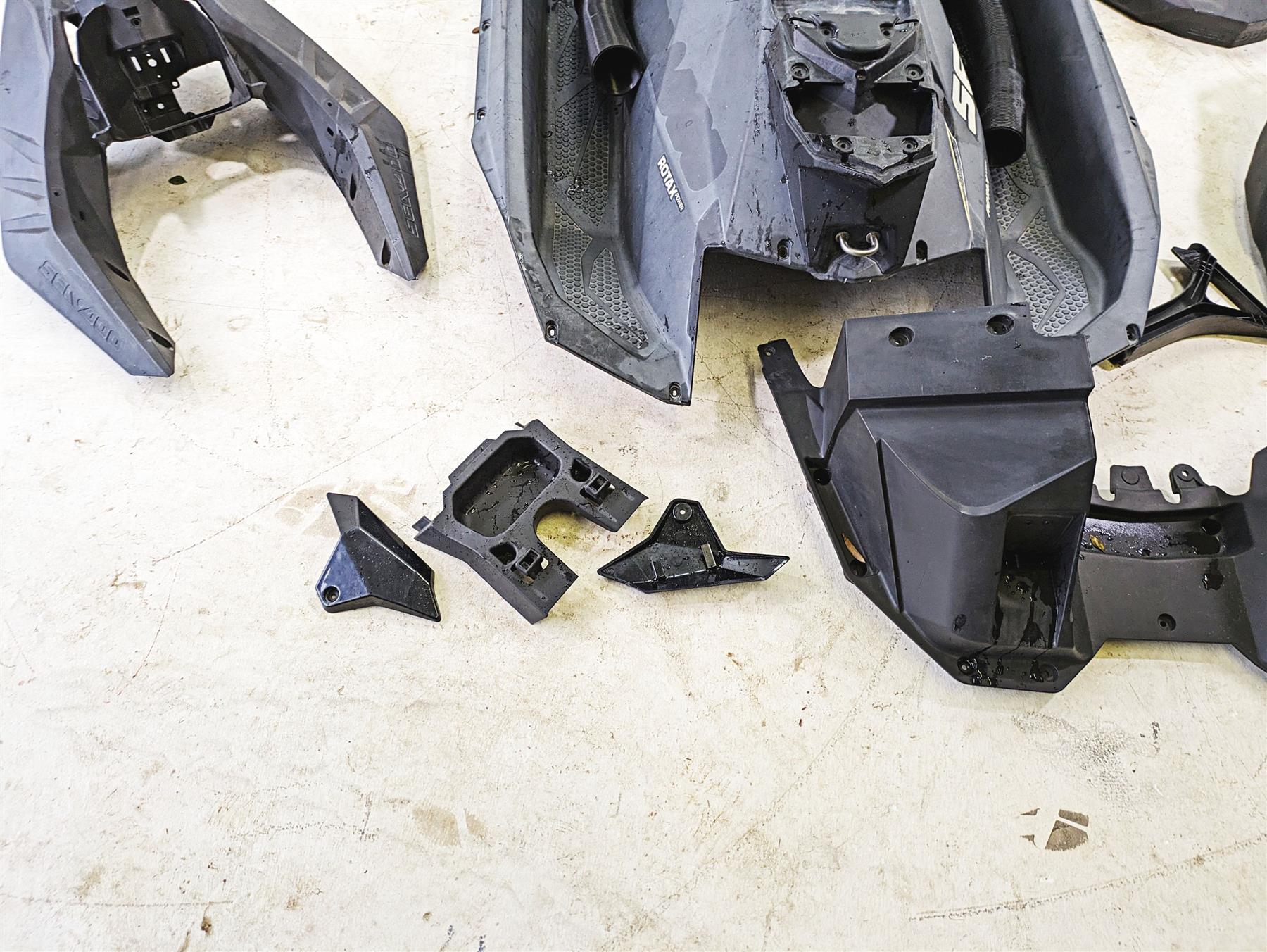 2016 Sea-Doo Spark 900 Body Plastic Black Cover Fairing Cowl Set 291003382 {{ shop.shopifyCountryName }} - Mototech271