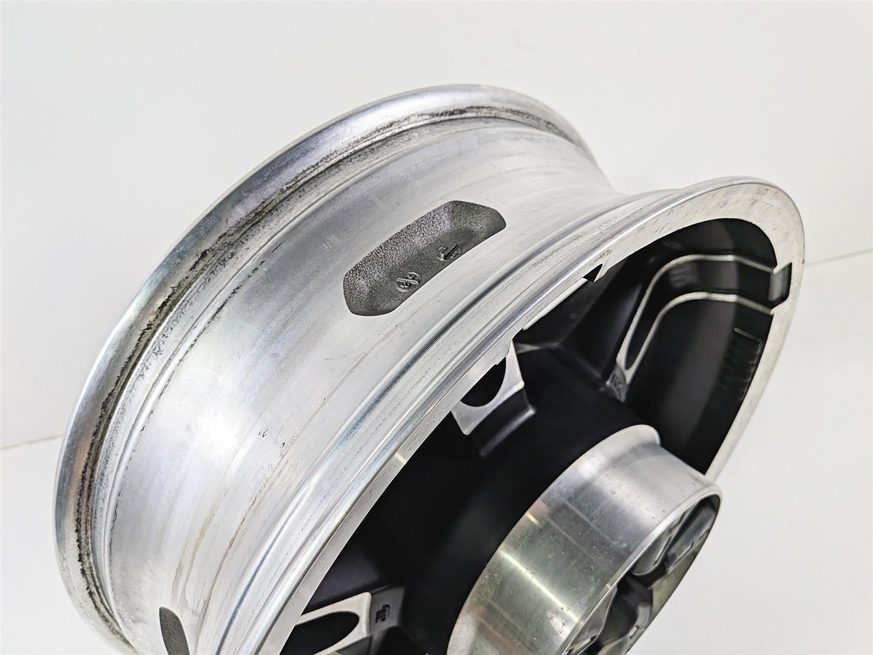 2017 Harley Touring FLHXS Street Glide Straight Enforcer Rear Wheel Rim 16x5 40900033 {{ shop.shopifyCountryName }} - Mototech271