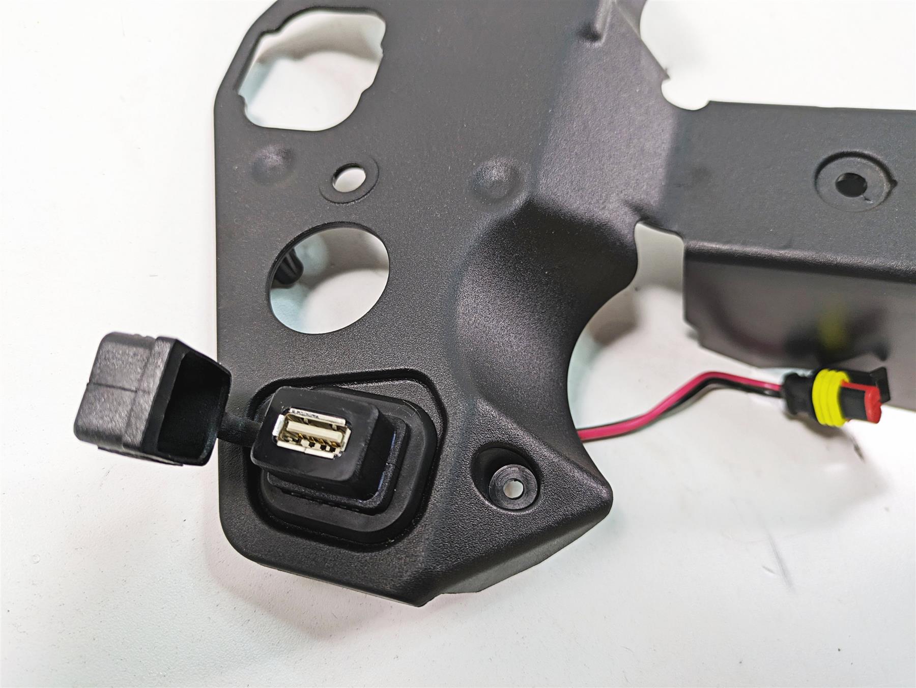 2020 Moto Guzzi V85 TT Adventure Speedometer Mount Holder Carrier Set 2B005454 {{ shop.shopifyCountryName }} - Mototech271