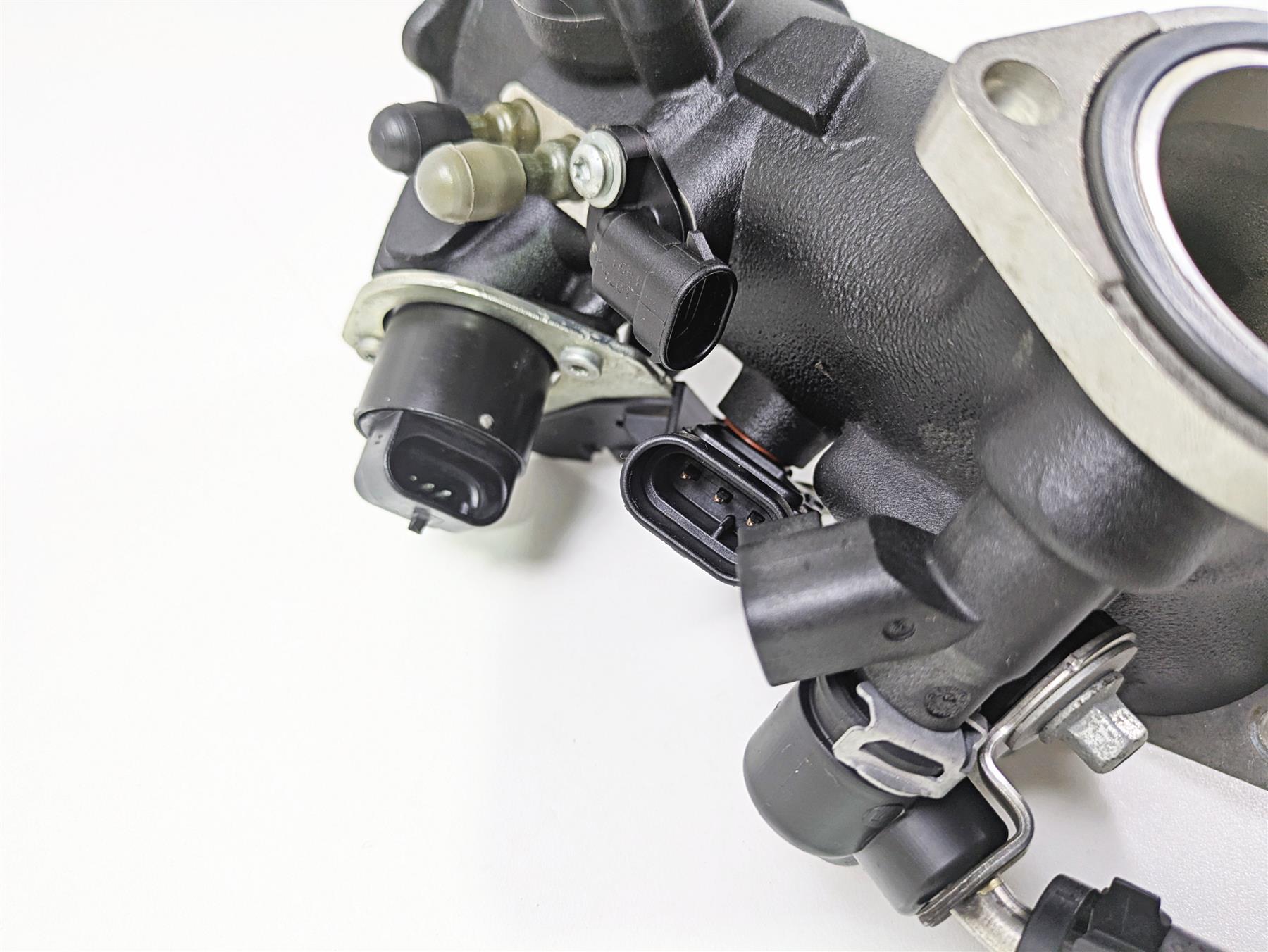 2014 Harley FXDF Dyna Fat Bob Throttle Body Fuel Injection 27708-10A {{ shop.shopifyCountryName }} - Mototech271