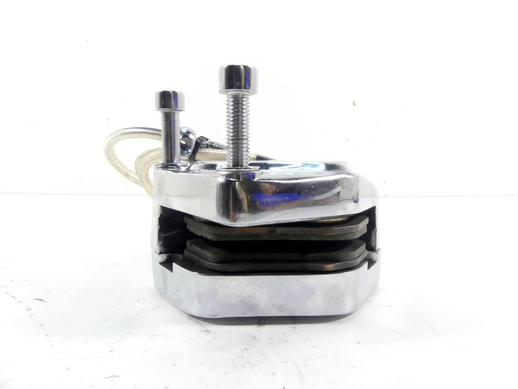 2017 Harley Softail FXSB Breakout Front Left Chrome Brake Caliper 44382-99C {{ shop.shopifyCountryName }} - Mototech271