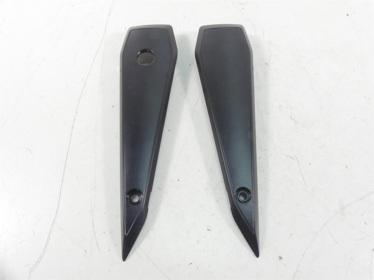 2007 Yamaha FZ1 Fazer Side Infill Fairing Cover Set 2D1-21711-00-00 2D1-21721-00 {{ shop.shopifyCountryName }} - Mototech271