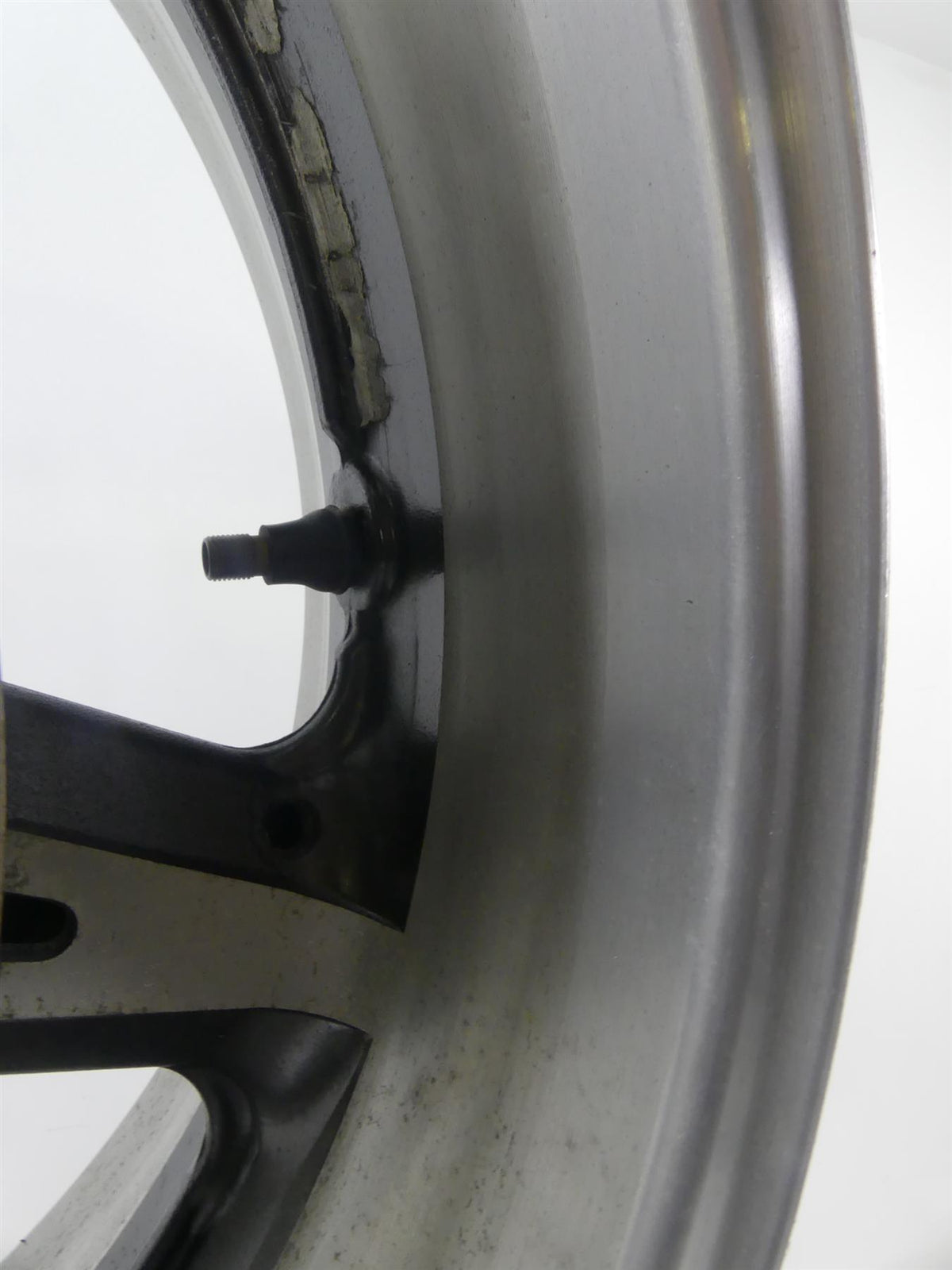 2004 Yamaha XV1700 Road Star Warrior Straight Rear 17x6 Wheel Rim 5PX-25338-02- {{ shop.shopifyCountryName }} - Mototech271