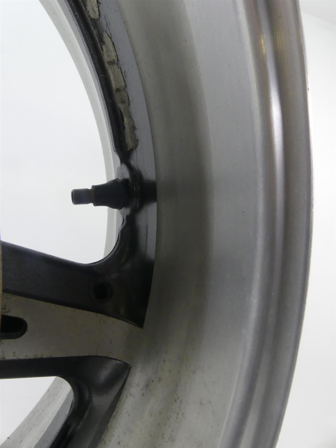 2004 Yamaha XV1700 Road Star Warrior Straight Rear 17x6 Wheel Rim 5PX-25338-02- {{ shop.shopifyCountryName }} - Mototech271
