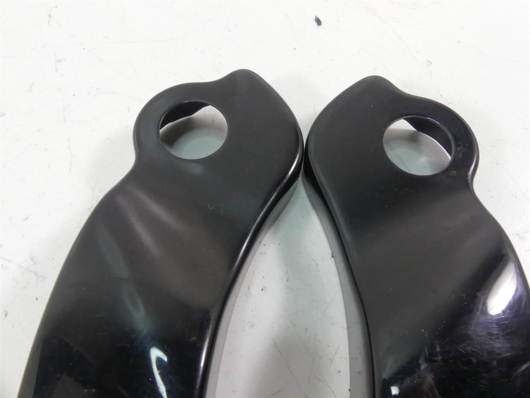 2010 Harley FXDWG Dyna Wide Glide Black Fender Struts Braces 59459-10 59461-10 {{ shop.shopifyCountryName }} - Mototech271