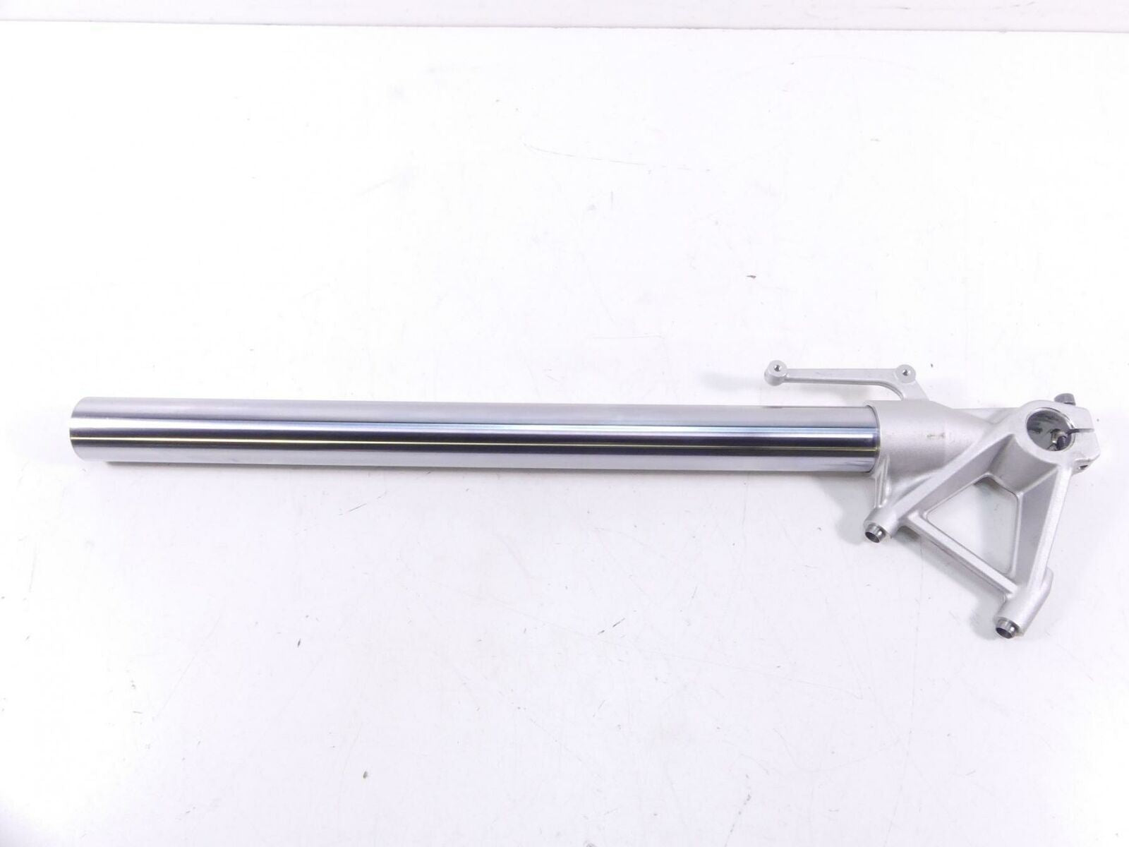 2016 BMW R1200R K53 Right Fork Lower Fork Slider Tube 31428543630 853386505 {{ shop.shopifyCountryName }} - Mototech271