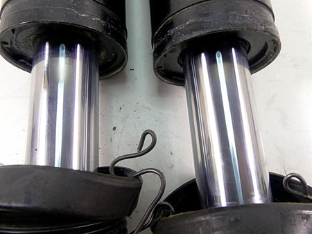 2004 Harley Touring FLHTCUI Electra Glide Rear 13" Shock Damper Set 54565-97C {{ shop.shopifyCountryName }} - Mototech271