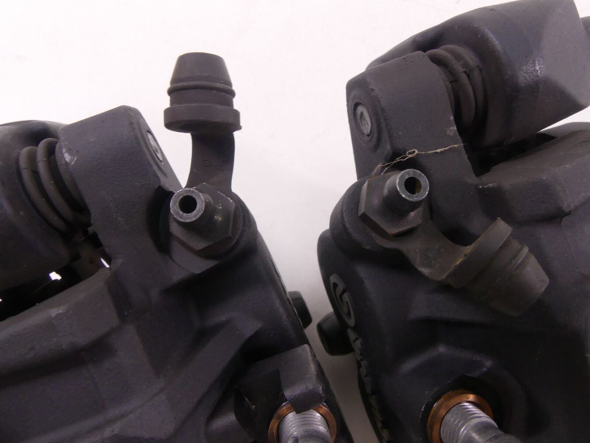 2013 BMW F800GS K72 Front Brembo Brake Caliper Set 34117716715 34117716716 {{ shop.shopifyCountryName }} - Mototech271