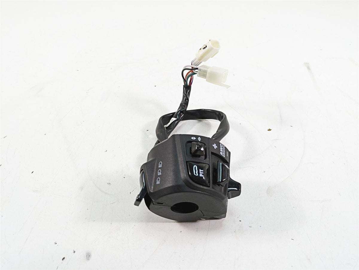 2020 Aprilia Tuono V4 Factory Left Light Hand Control Switch 2D0002965 {{ shop.shopifyCountryName }} - Mototech271