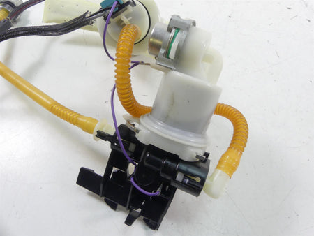 2014 Harley FXDL Dyna Low Rider Fuel Gas Petrol Pump & Sending Unit 75246-04 {{ shop.shopifyCountryName }} - Mototech271