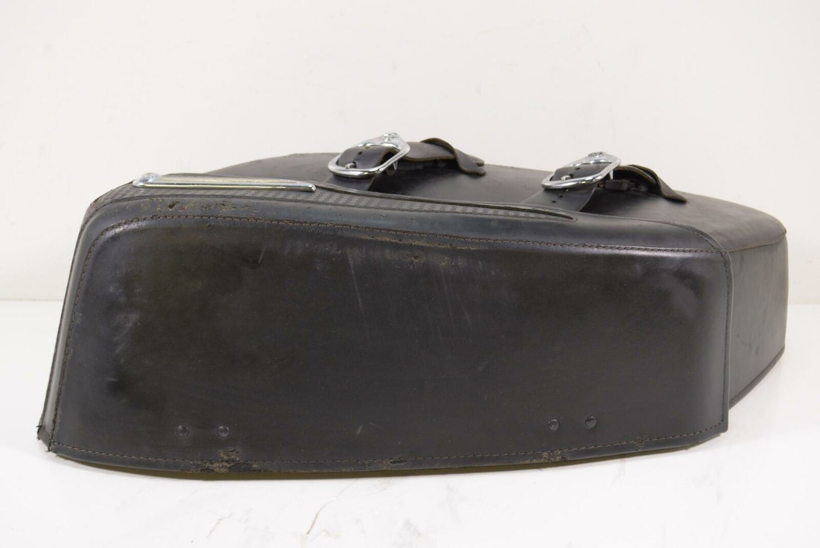 2000 Harley Touring FLHR Road King Right Saddlebag Saddle Bag 07396 - RH {{ shop.shopifyCountryName }} - Mototech271
