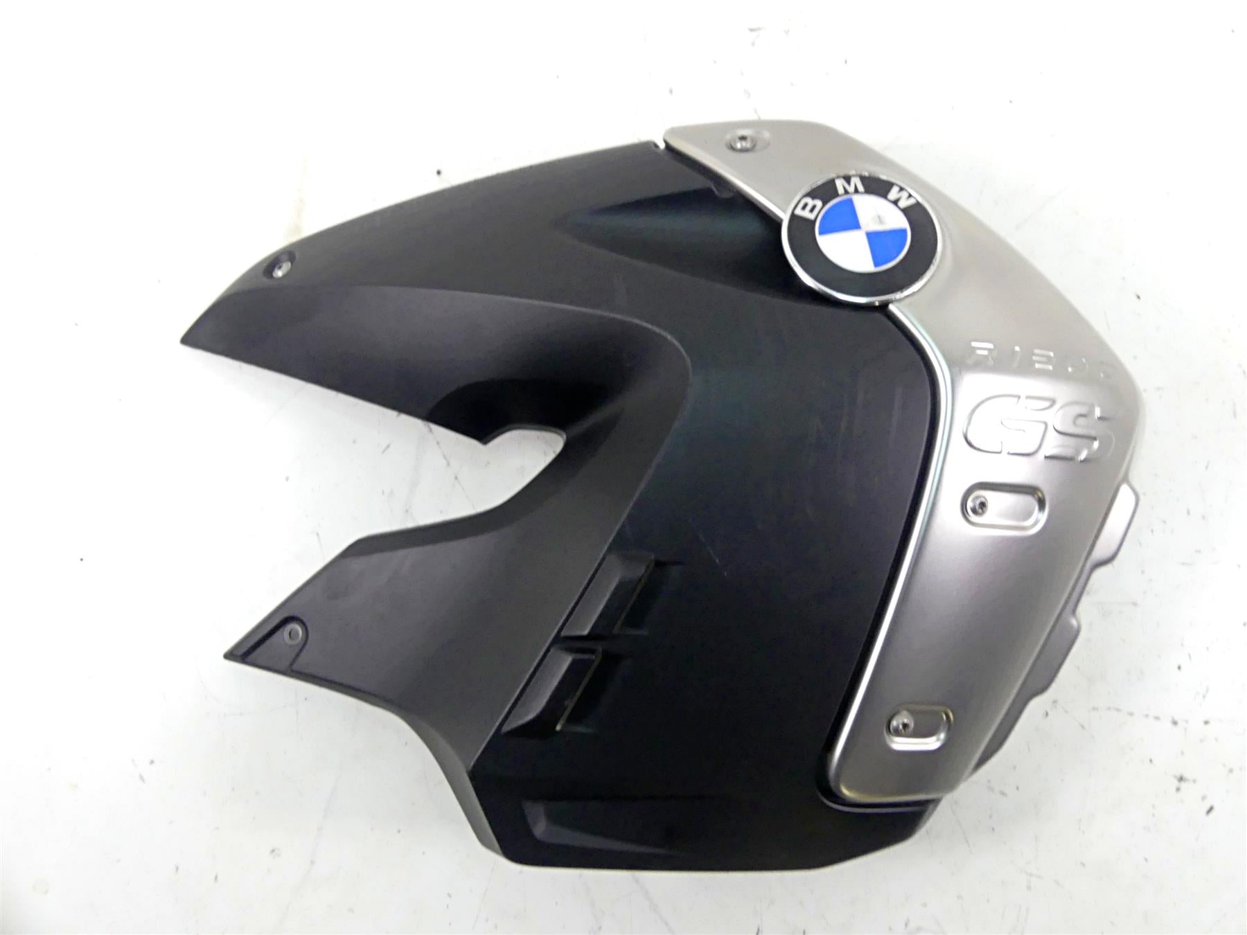 2009 BMW R1200 GS K25 Tank Right Side Cover Fairing 46637693432 46637700874 {{ shop.shopifyCountryName }} - Mototech271