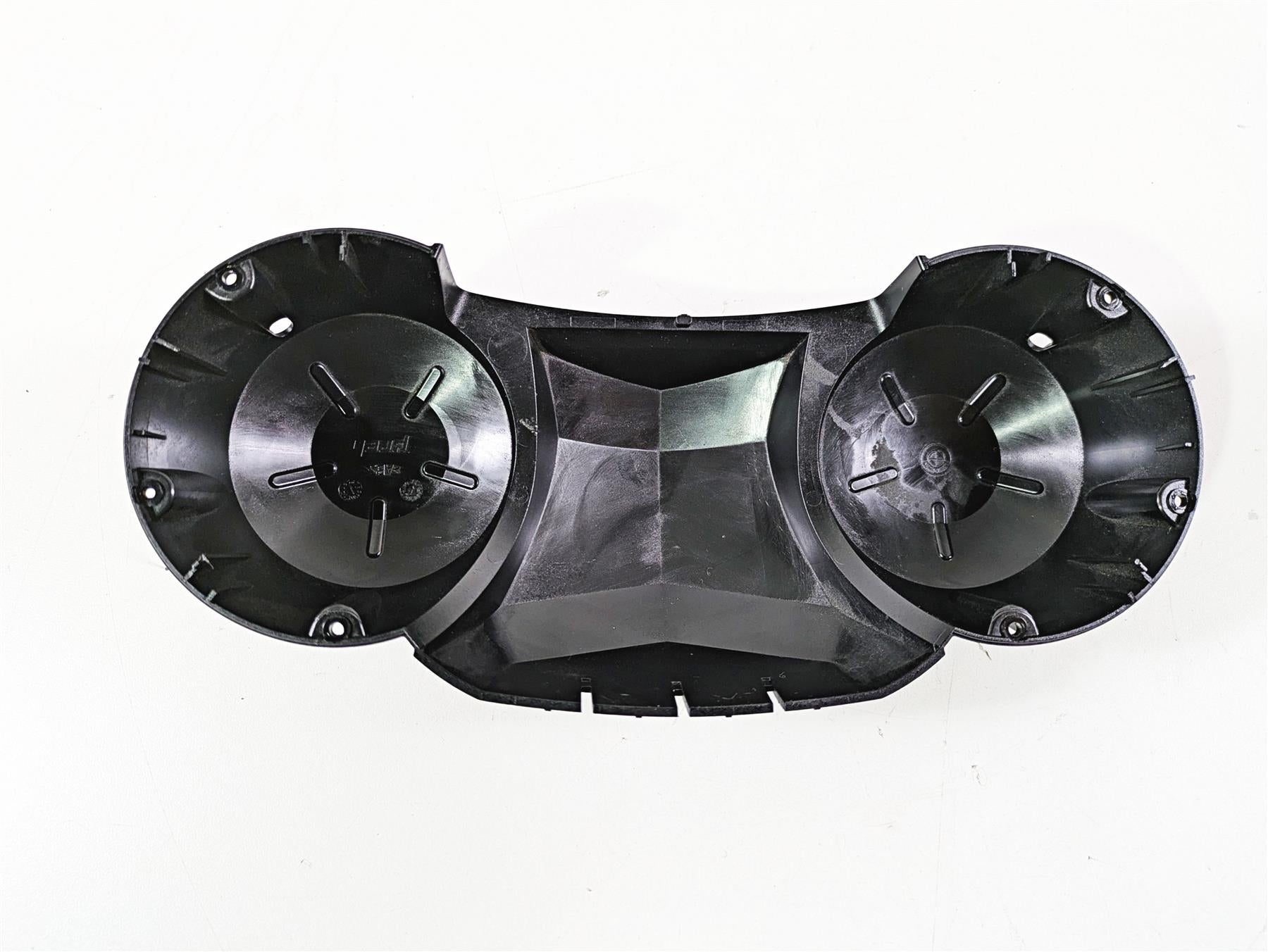 2012 BMW R1200R K27 Speedometer Gauge Instrument - 58k 8532651 62118550062 {{ shop.shopifyCountryName }} - Mototech271