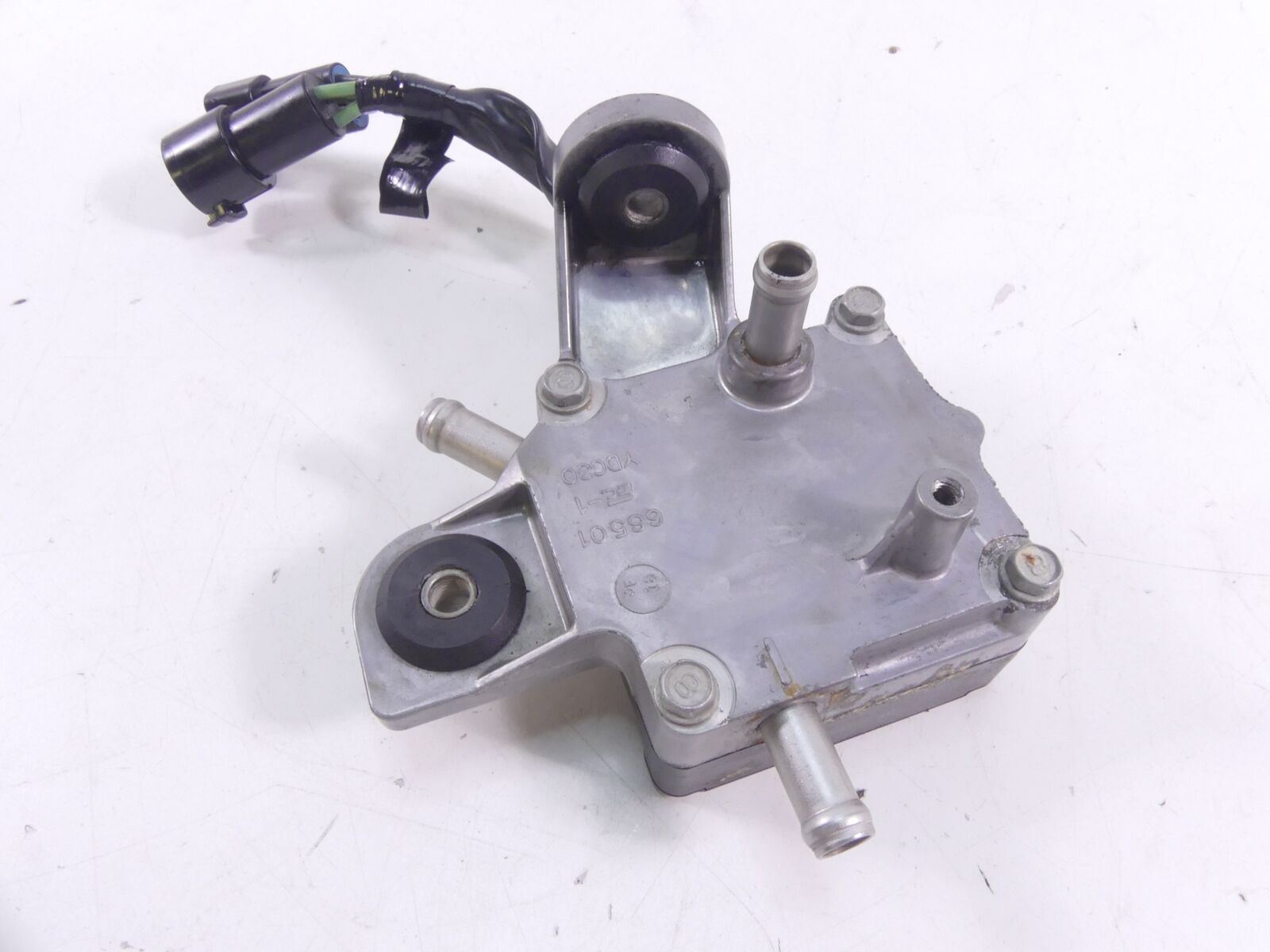 2014 Yamaha Waverunner VXR VX1800 Rectifier Voltage Regulator 6S5-81960-10-00 {{ shop.shopifyCountryName }} - Mototech271