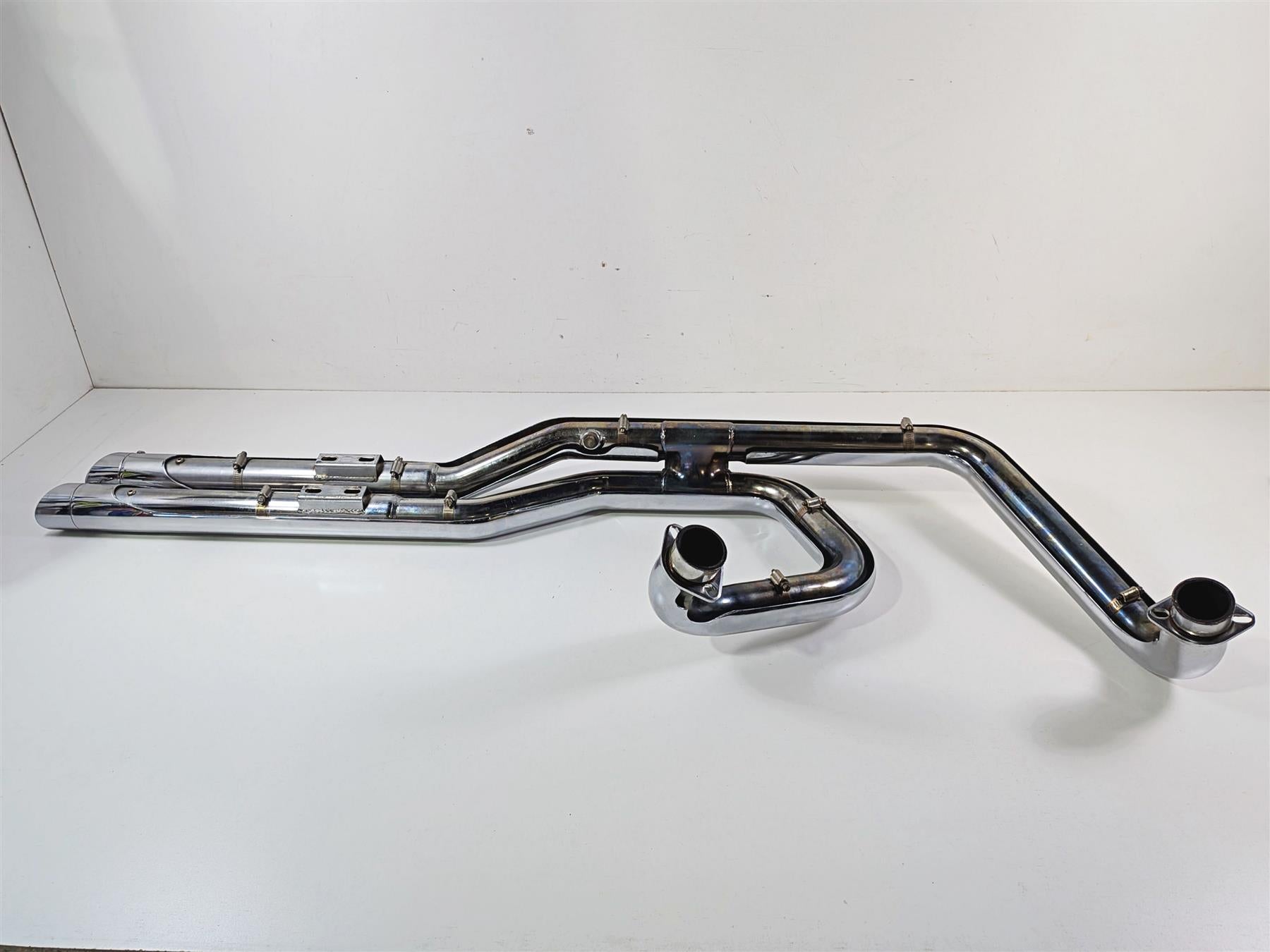 2003 Honda V-Twin VTX1800 C Vance Hines Big Shots Staggered Exhaust System 18417 {{ shop.shopifyCountryName }} - Mototech271