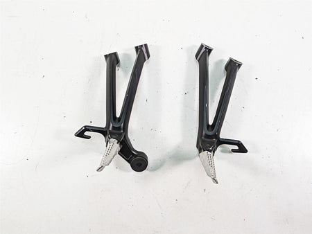 2009 Suzuki GSXR750 K9 Rear Footpeg Foot Peg Rest Mount Set 43600-37H00-YAP {{ shop.shopifyCountryName }} - Mototech271