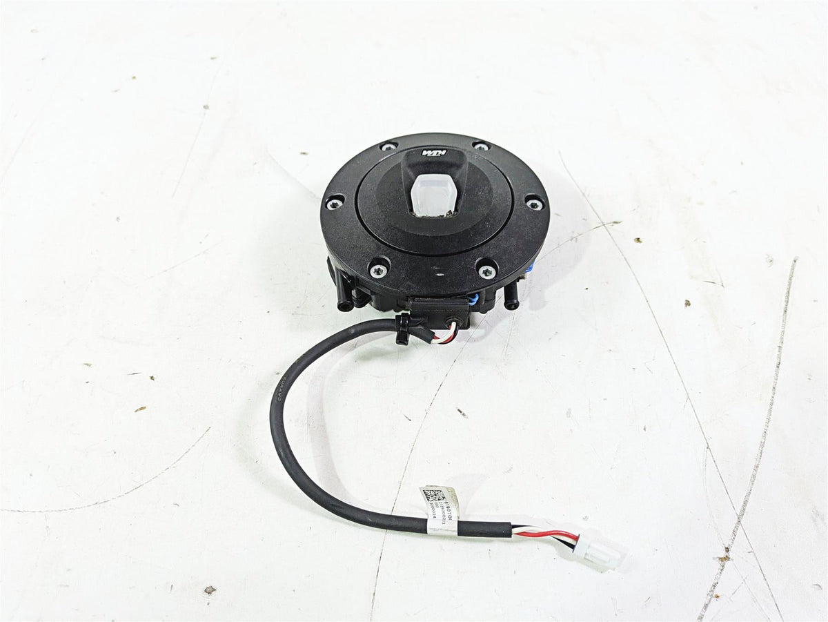2022 KTM 1290 Super Adventure S Keyless Fuel Gas Tank Lid 61907008000 {{ shop.shopifyCountryName }} - Mototech271