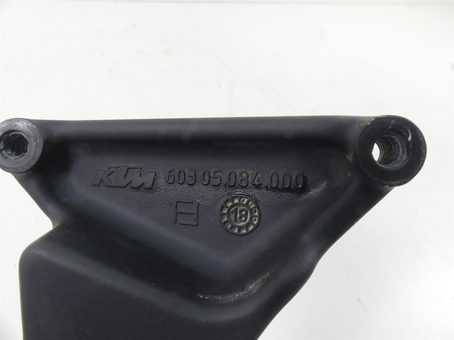 2019 KTM 1290R Super Adventure Akrapovic Exhaust Pipe Slip On Muffler M-HAF006 {{ shop.shopifyCountryName }} - Mototech271