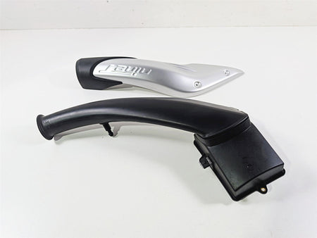 2023 BMW R nineT Scrambler K23 Air Inlet Snorkel Cover & Tube 46638546494 {{ shop.shopifyCountryName }} - Mototech271