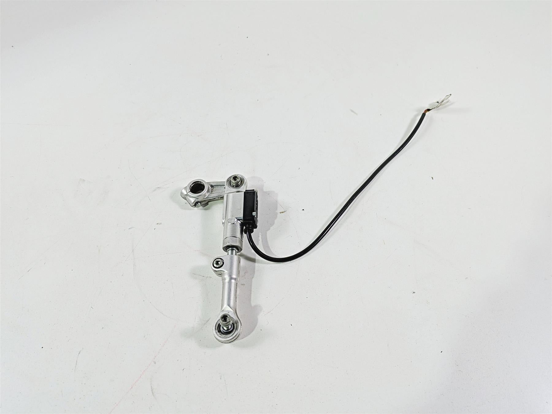 2019 Ducati Supersport 939 S Quickshifter Quick Shifter 55215483C {{ shop.shopifyCountryName }} - Mototech271