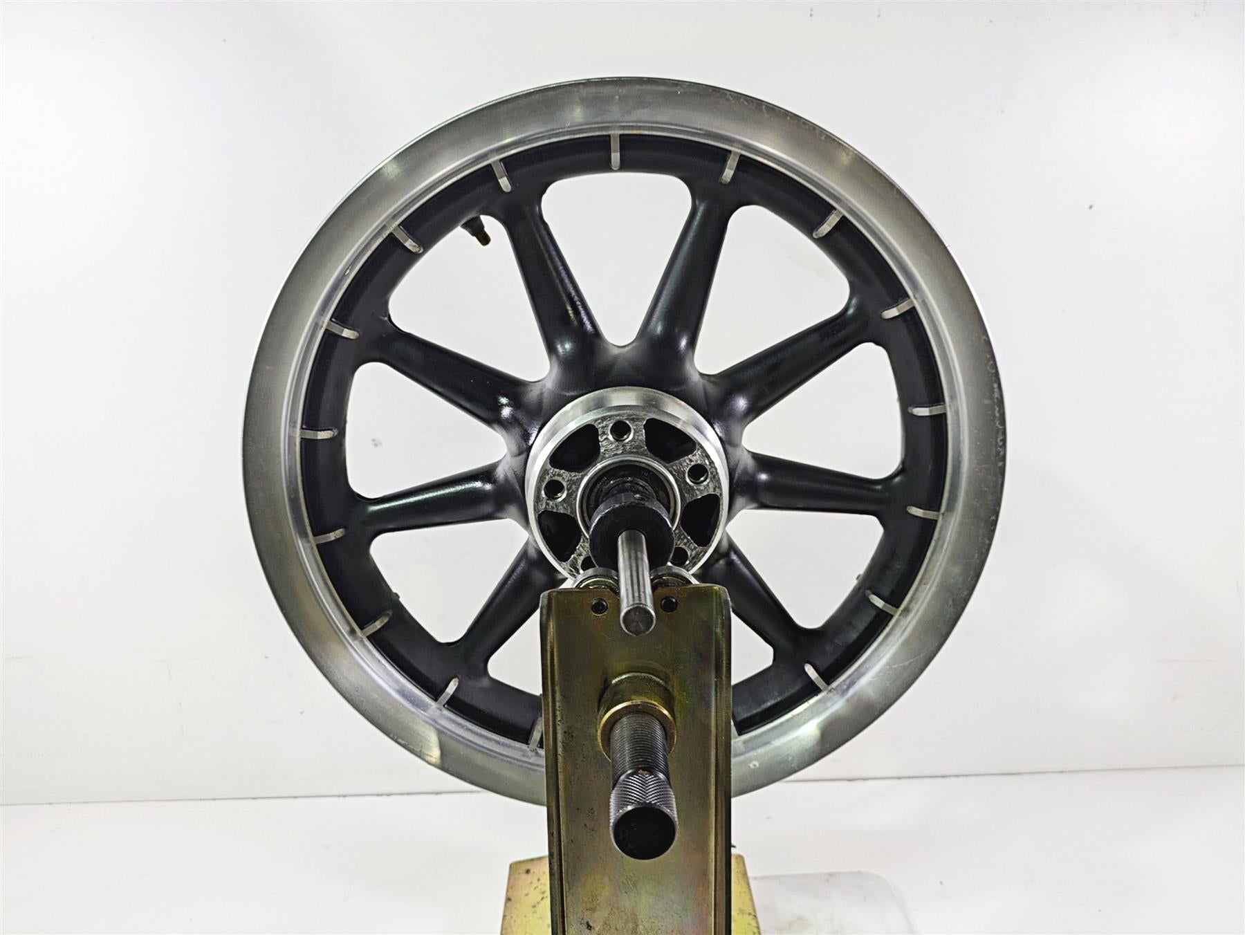 2008 Harley Touring FLHTP Electra Glide Straight 16x3 Rear Wheel Rim 43402-00B {{ shop.shopifyCountryName }} - Mototech271