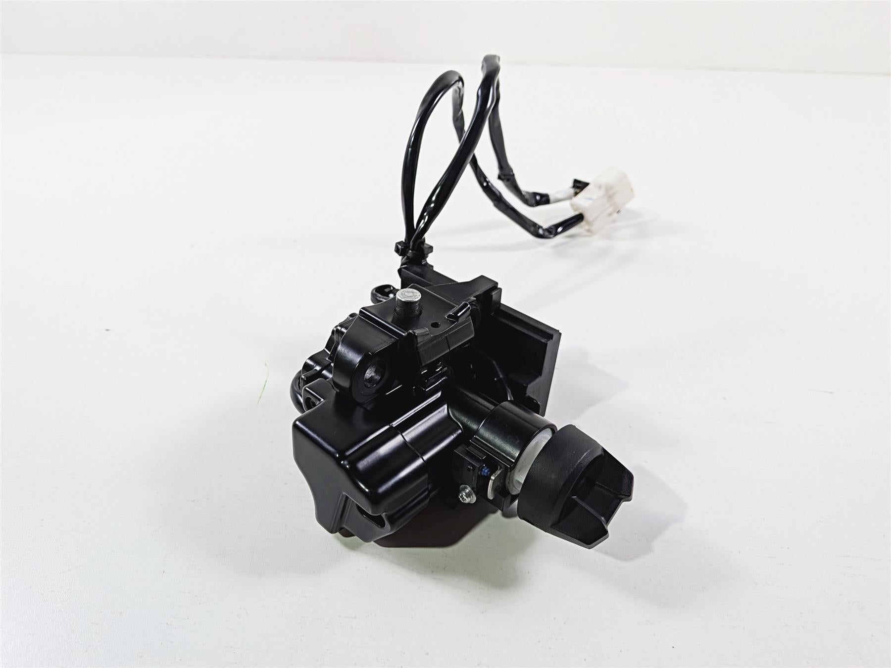2024 Kawasaki EX500 Ninja 40th An. Ignition Switch - No Fob Key 27048-5321 {{ shop.shopifyCountryName }} - Mototech271