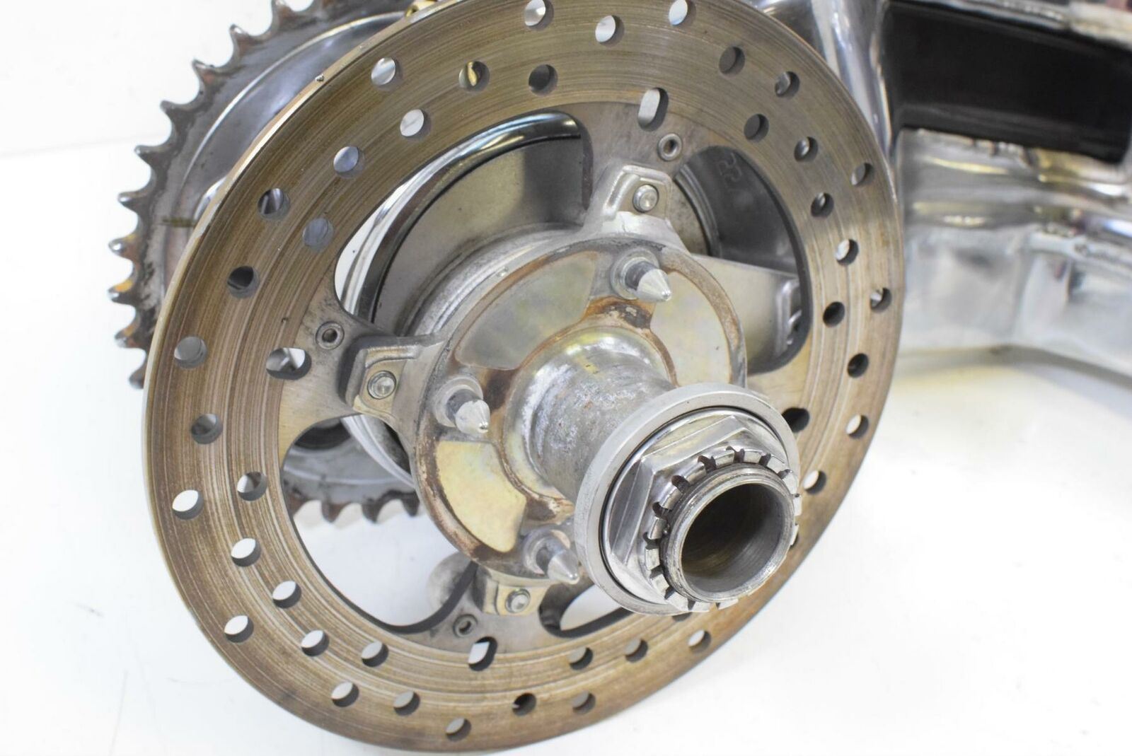 2008 Ducati 848 Rear Polished Swingarm Swing Arm & Axle 37020762C 819Z0011A {{ shop.shopifyCountryName }} - Mototech271