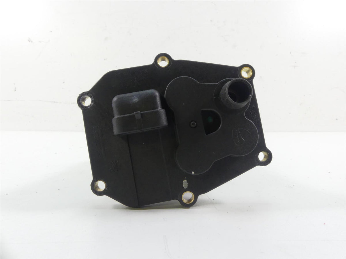 2014 Ducati Hypermotard 821 SP Fuel Gas Petrol Pump - Tested 16024281A {{ shop.shopifyCountryName }} - Mototech271