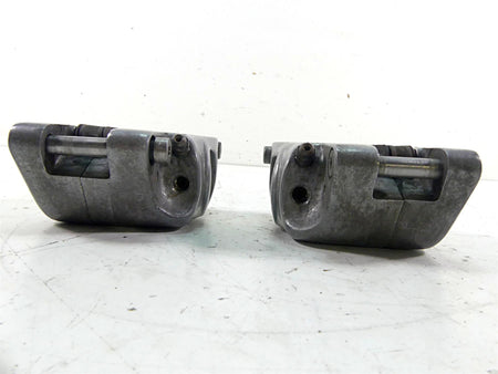 1979 Harley Sportster XLS1000 Roadster Front Brake Caliper Set 44121-77 44195-77 {{ shop.shopifyCountryName }} - Mototech271