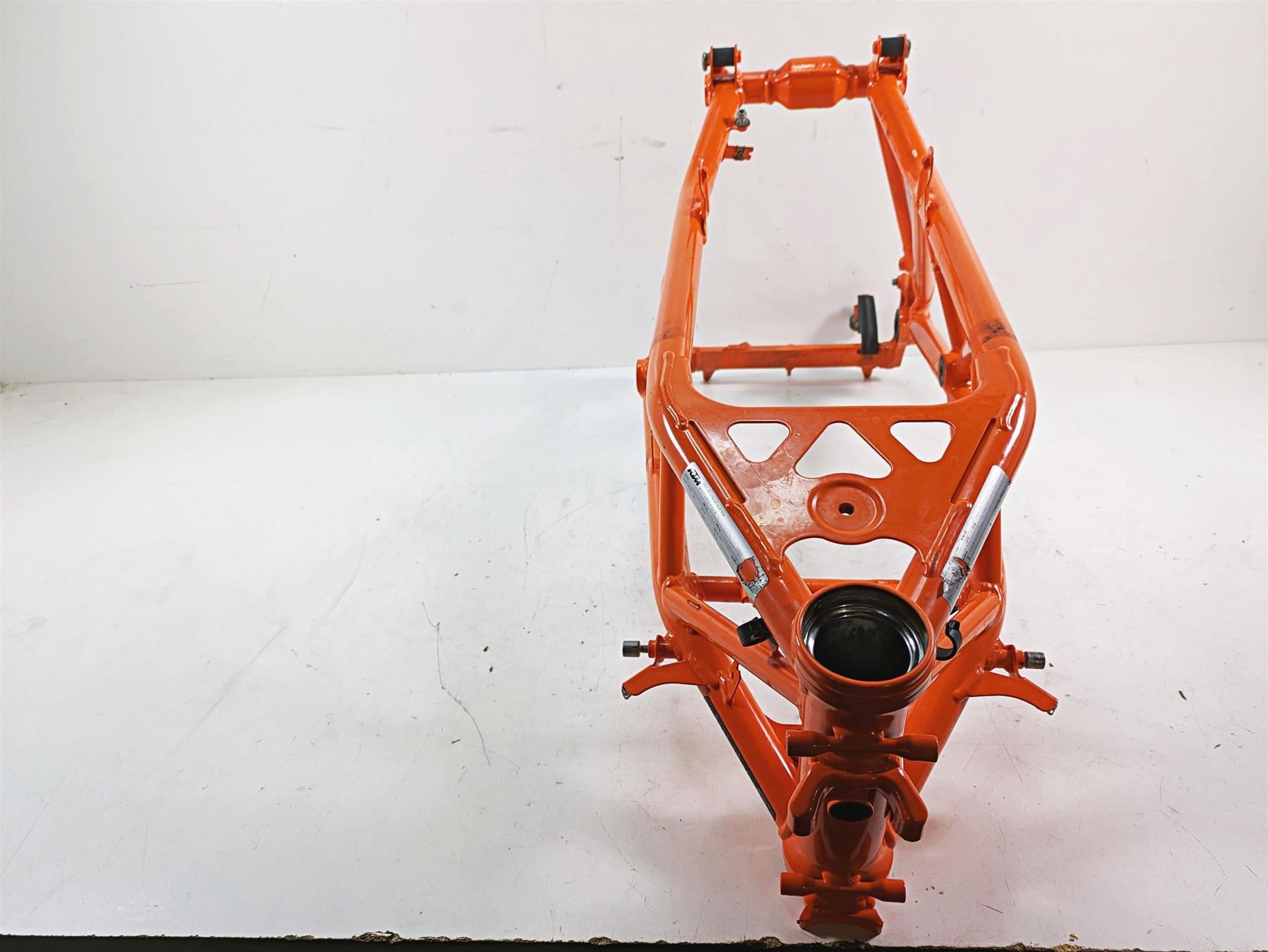 2020 KTM 1290 Super Adventure R Straight Main Frame Chassis With Wisconsin Clean Title - Read 0703001100EB {{ shop.shopifyCountryName }} - Mototech271