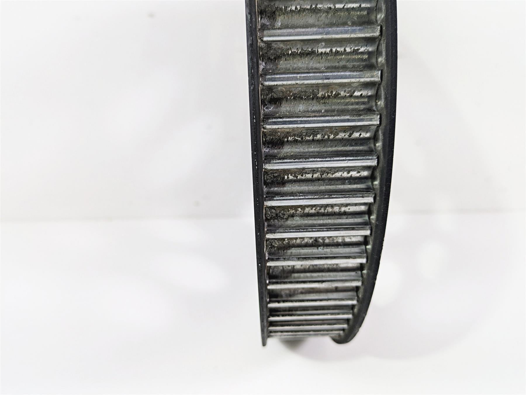1999 Harley Touring FLHTCUI E-Glide Rear Drive Belt Pulley 70T 1.5" 40225-86A {{ shop.shopifyCountryName }} - Mototech271
